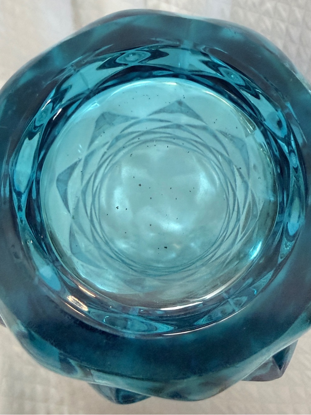 Textured Blue Diamond-Pattern Glass Vase - Picture 11 of 13
